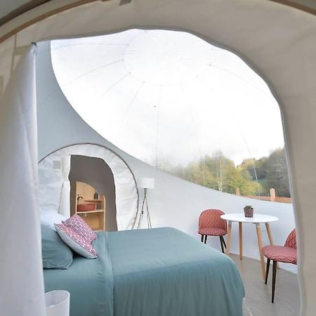 Bulle Hirondelle Hotel Quarre-les-Tombes Exterior photo